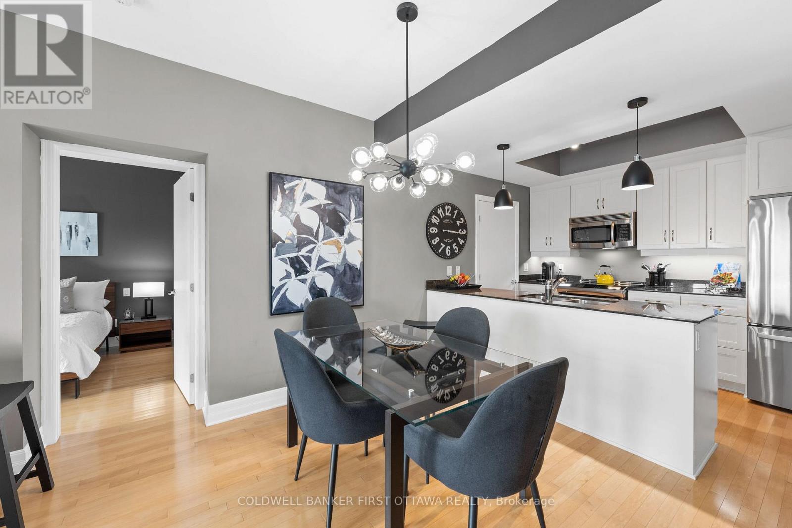 1006 - 75 Cleary Avenue