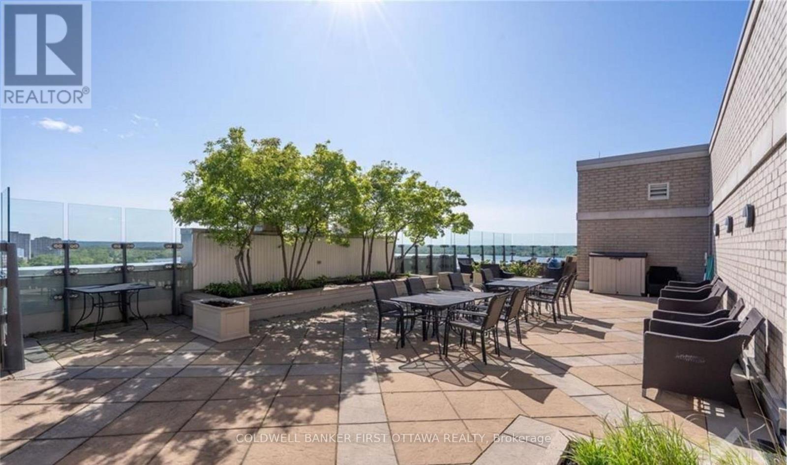 1006 - 75 Cleary Avenue