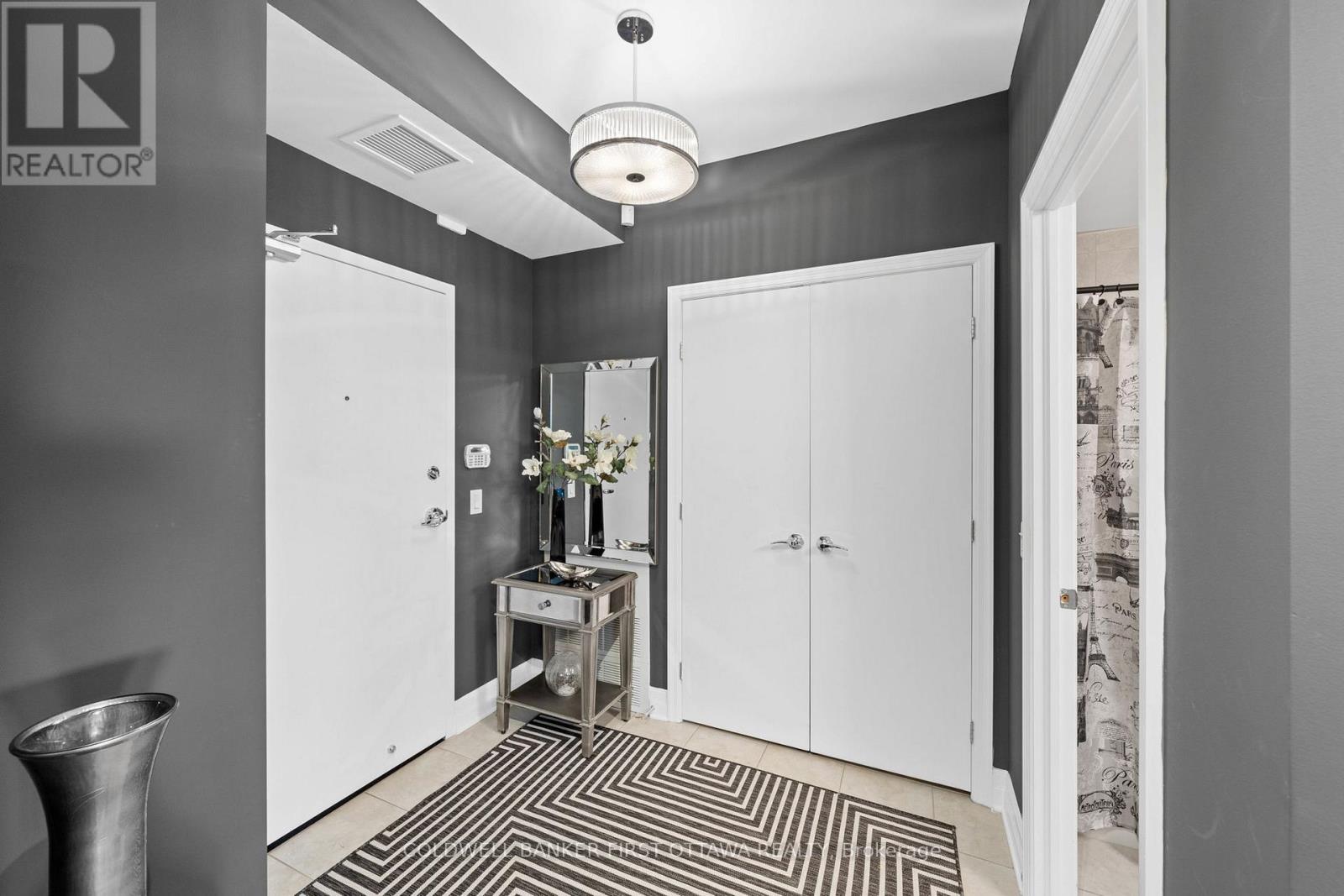 1006 - 75 Cleary Avenue