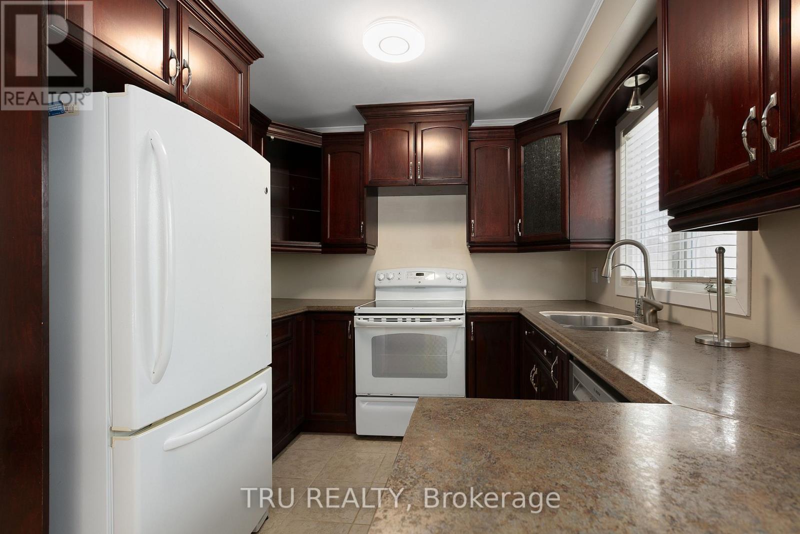 1078 St Emmanuel Terrace