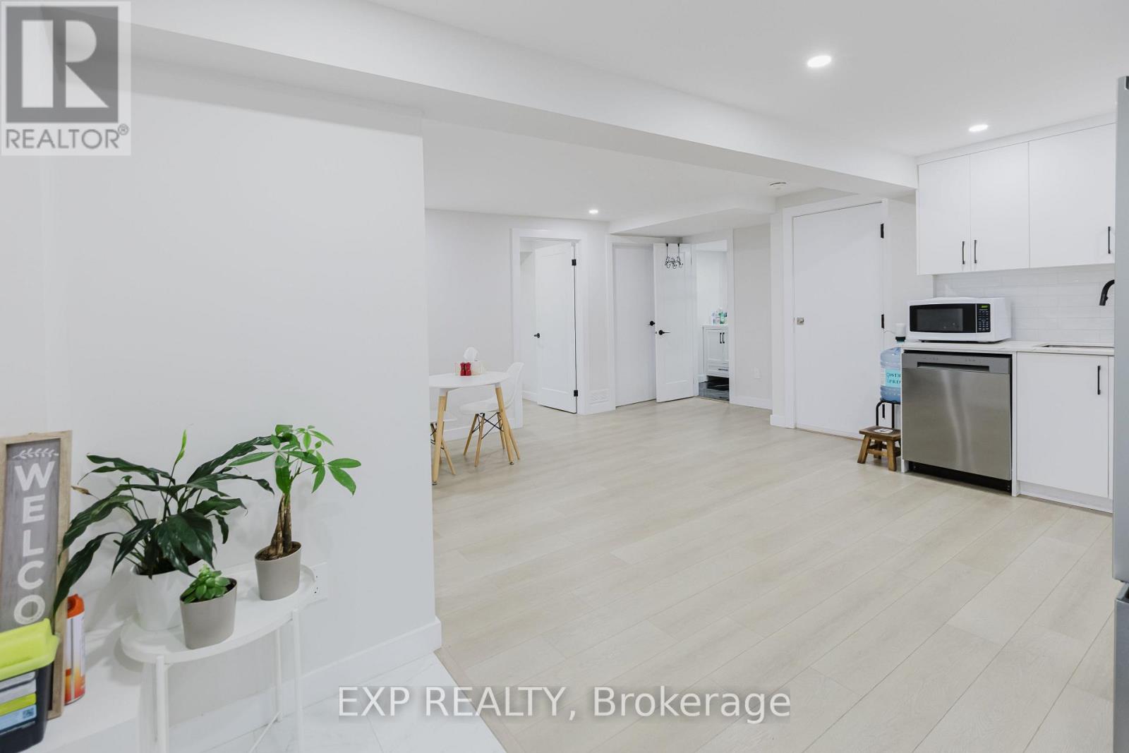 4556 Kelly Farm Drive