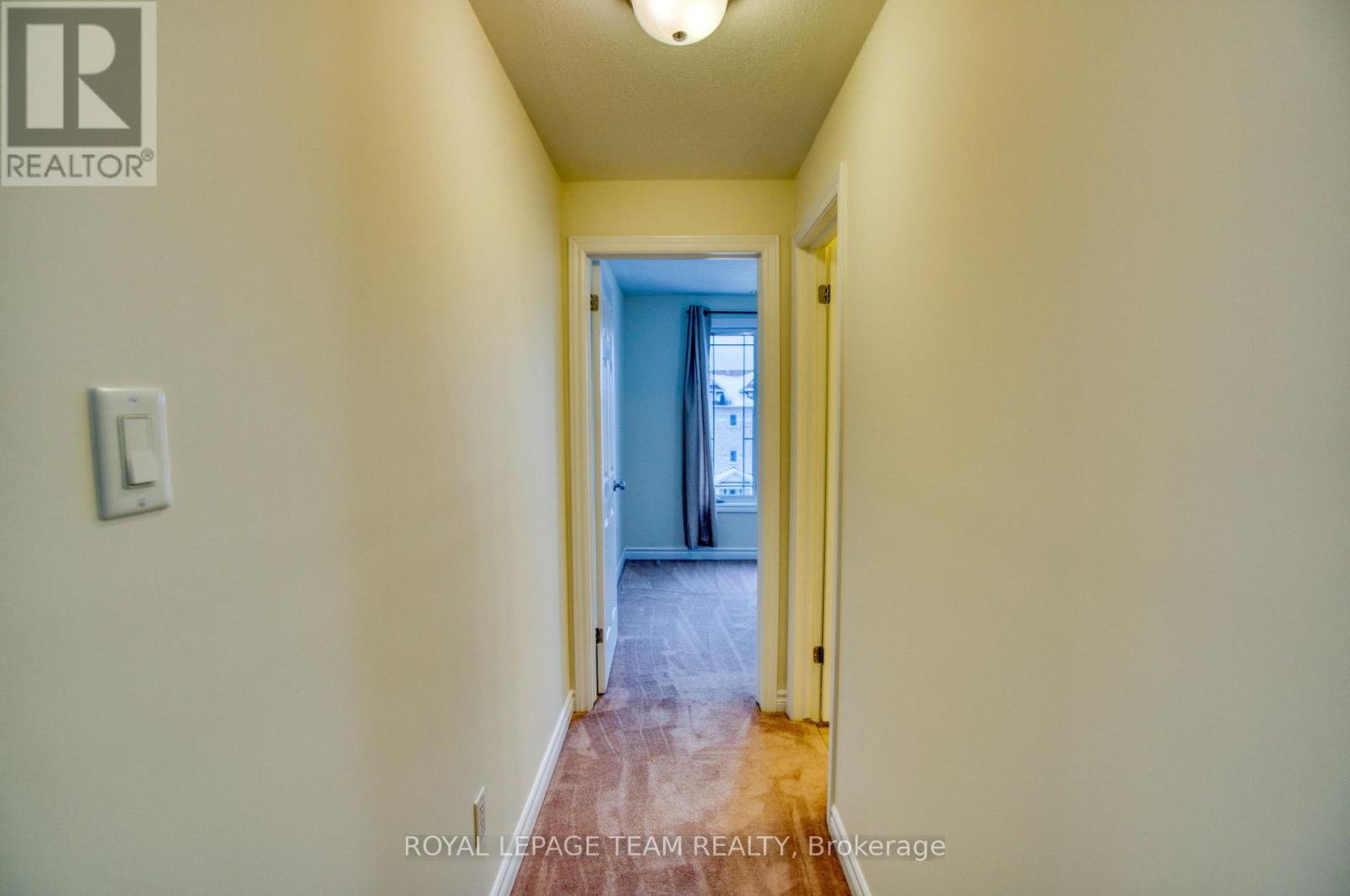 7 - 176 Paseo Private