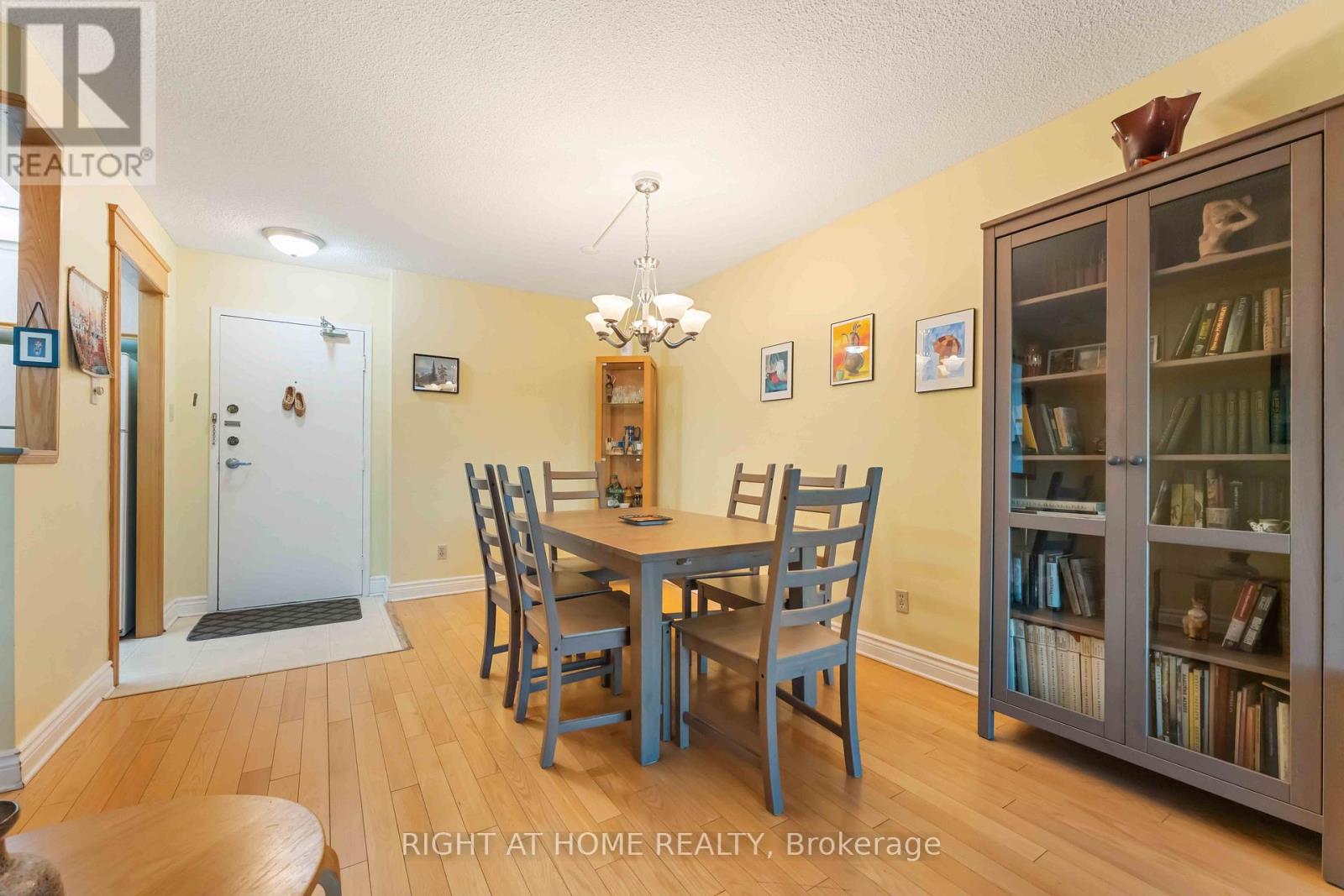 903 - 555 Brittany Drive