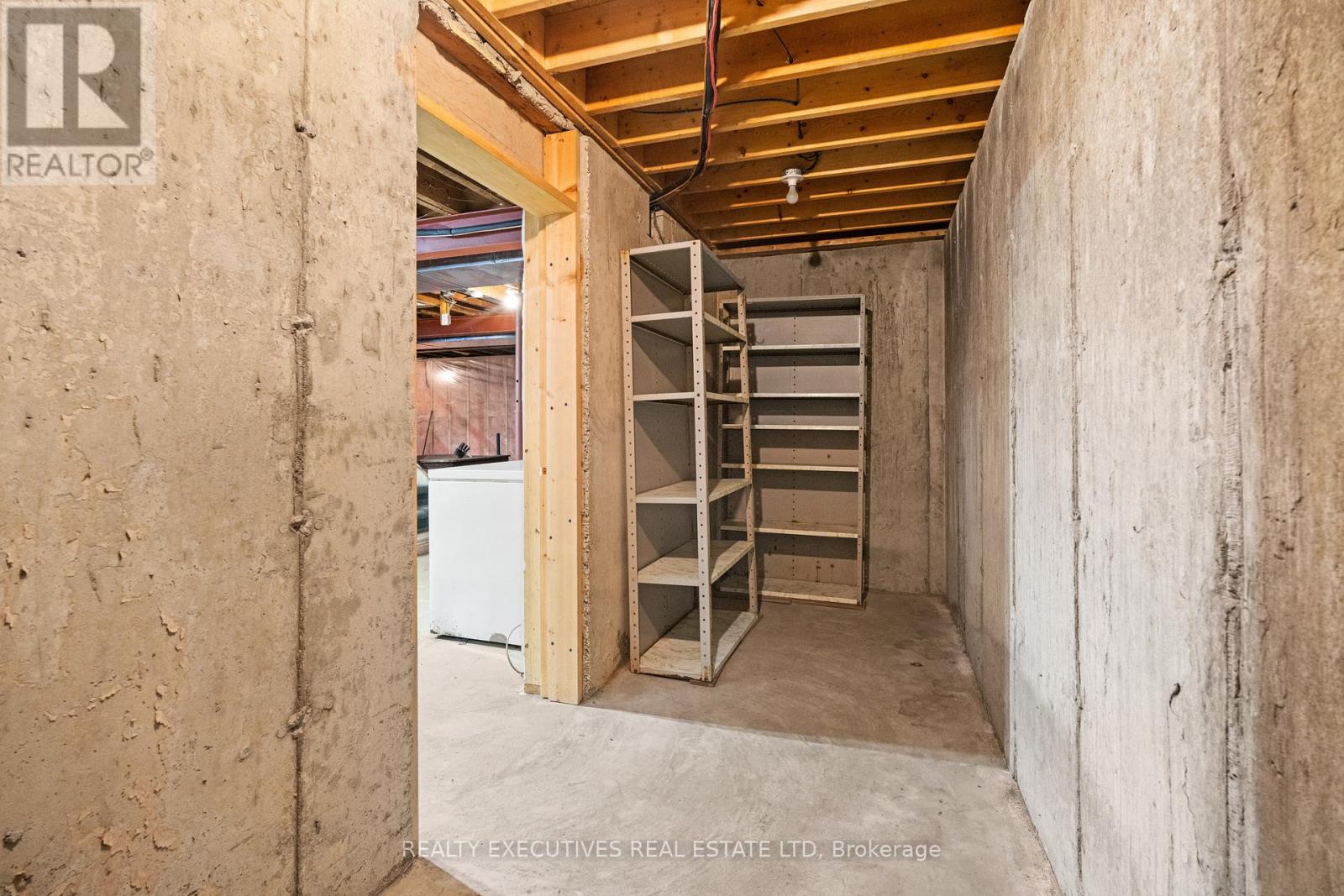 7725 Lawrence Street