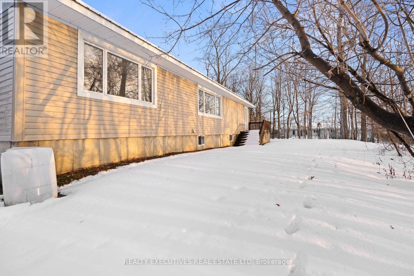 7725 Lawrence Street