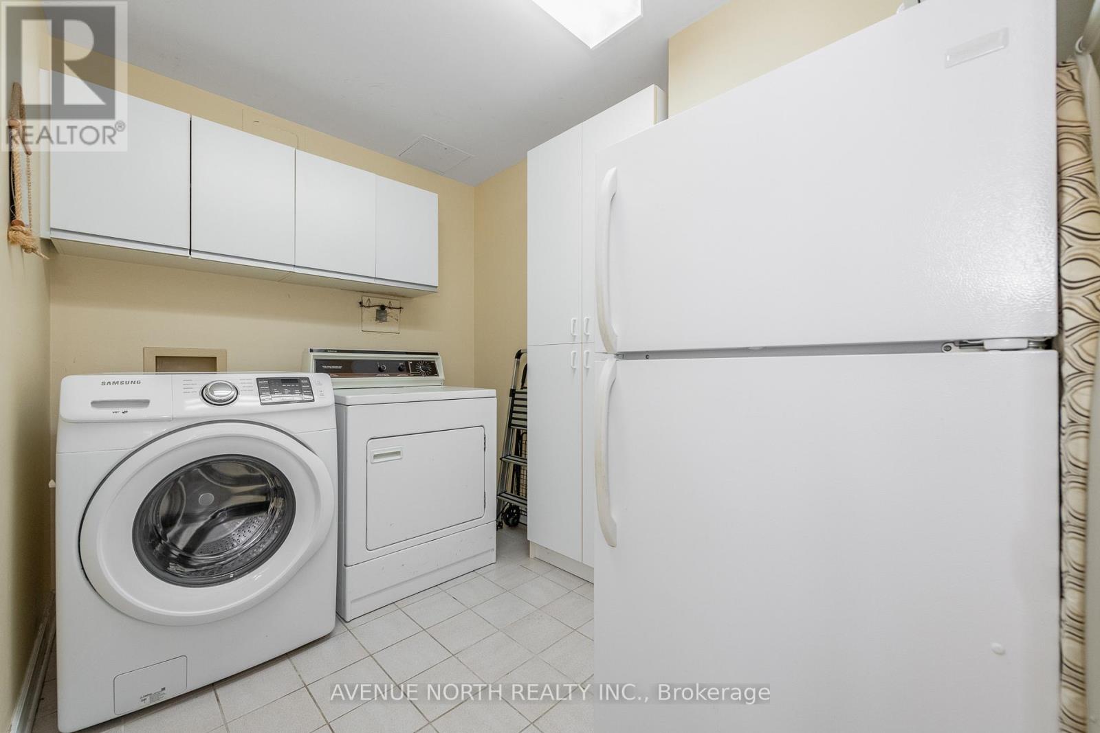 606 - 1480 Riverside Drive