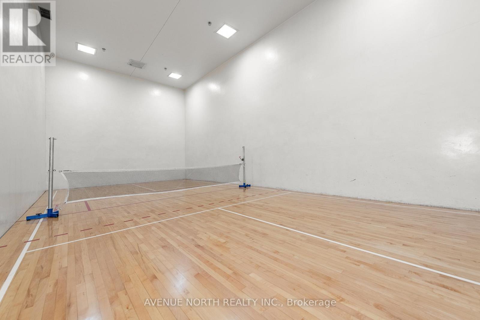 606 - 1480 Riverside Drive