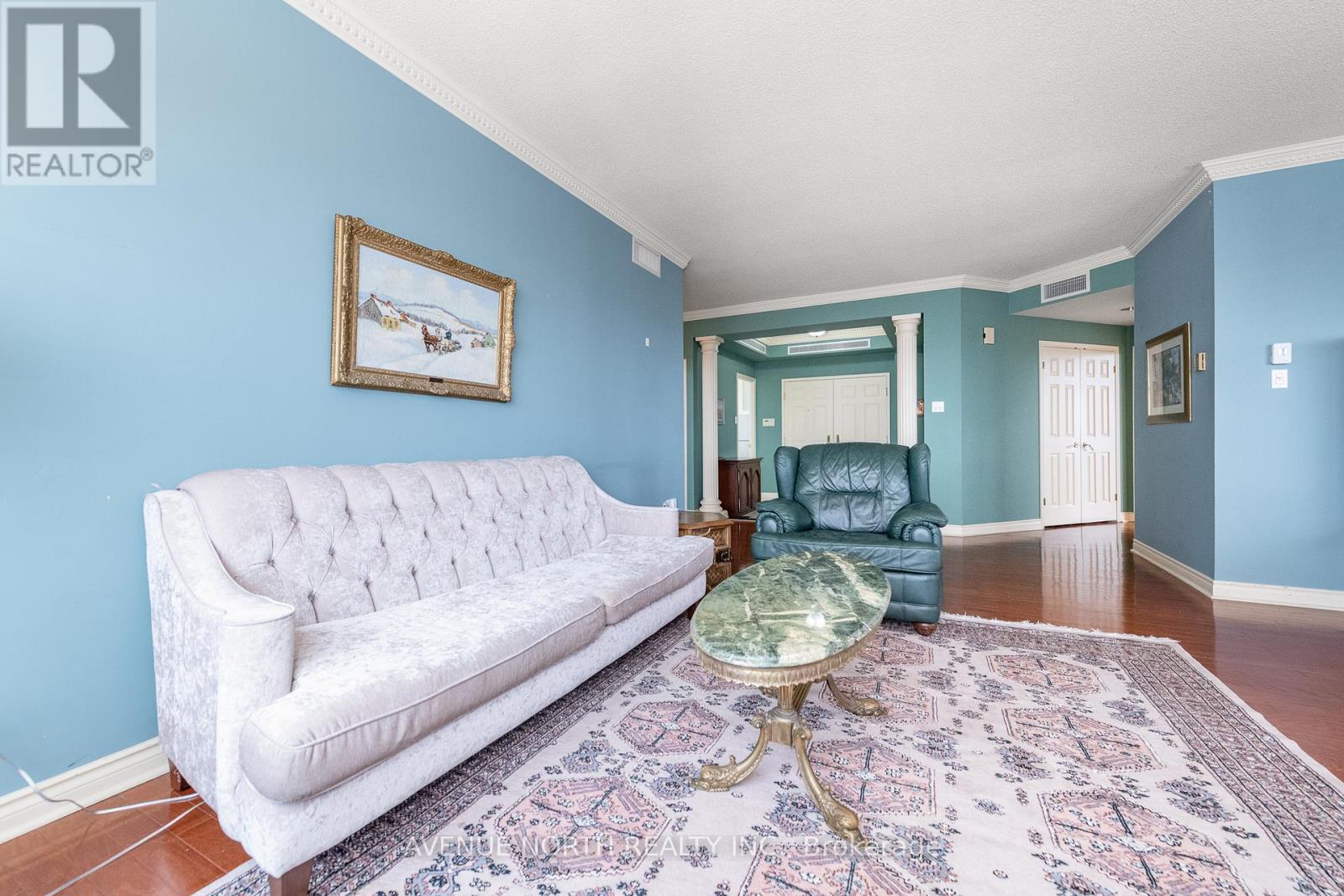 606 - 1480 Riverside Drive