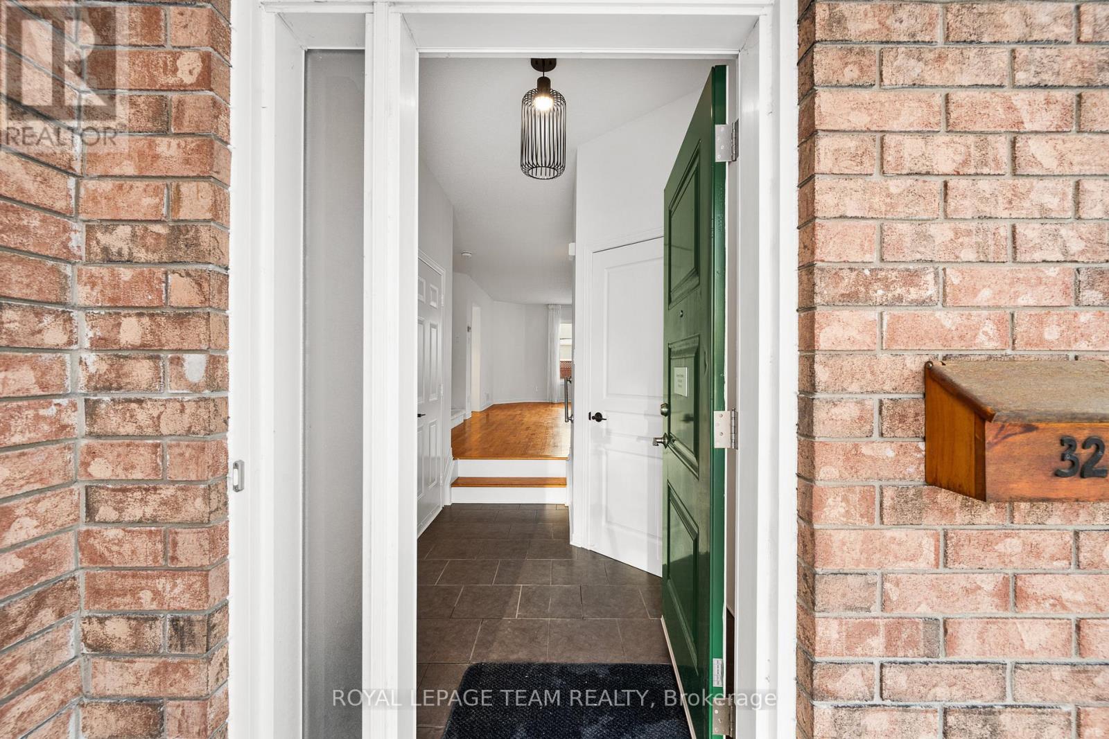 32 Bishops Mills Way