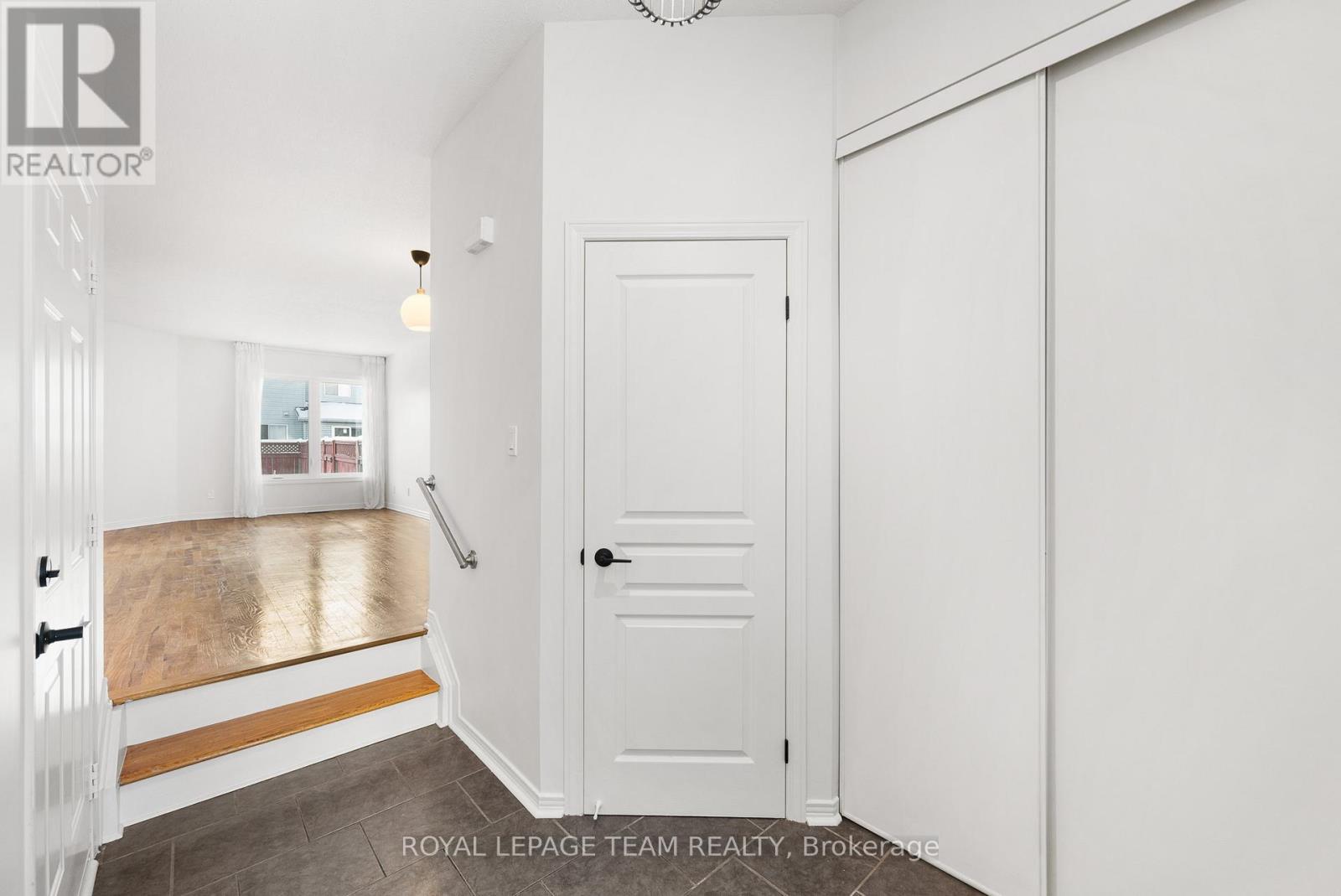 32 Bishops Mills Way