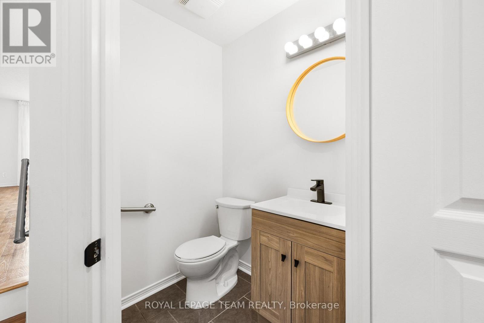 32 Bishops Mills Way