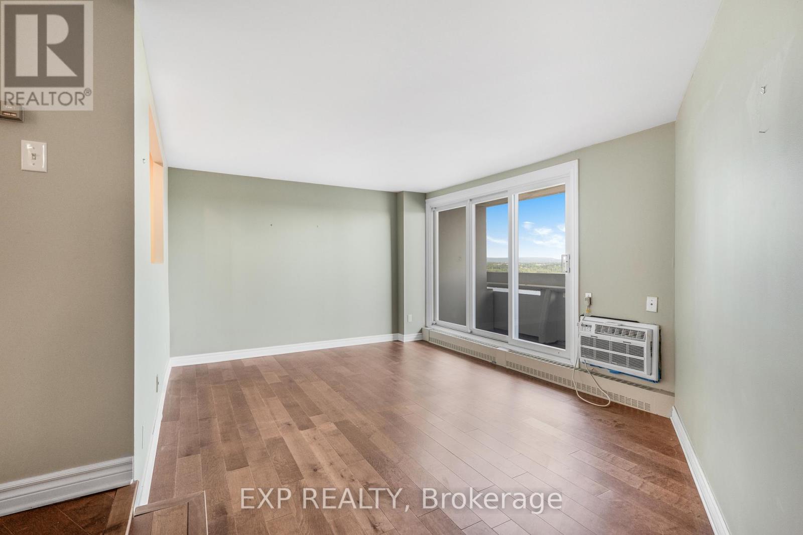 1501 - 1081 Ambleside Drive