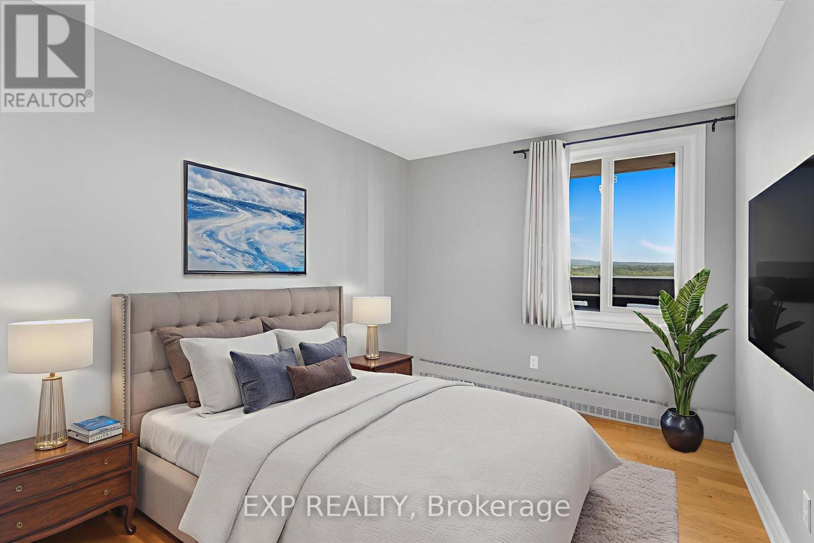 1501 - 1081 Ambleside Drive