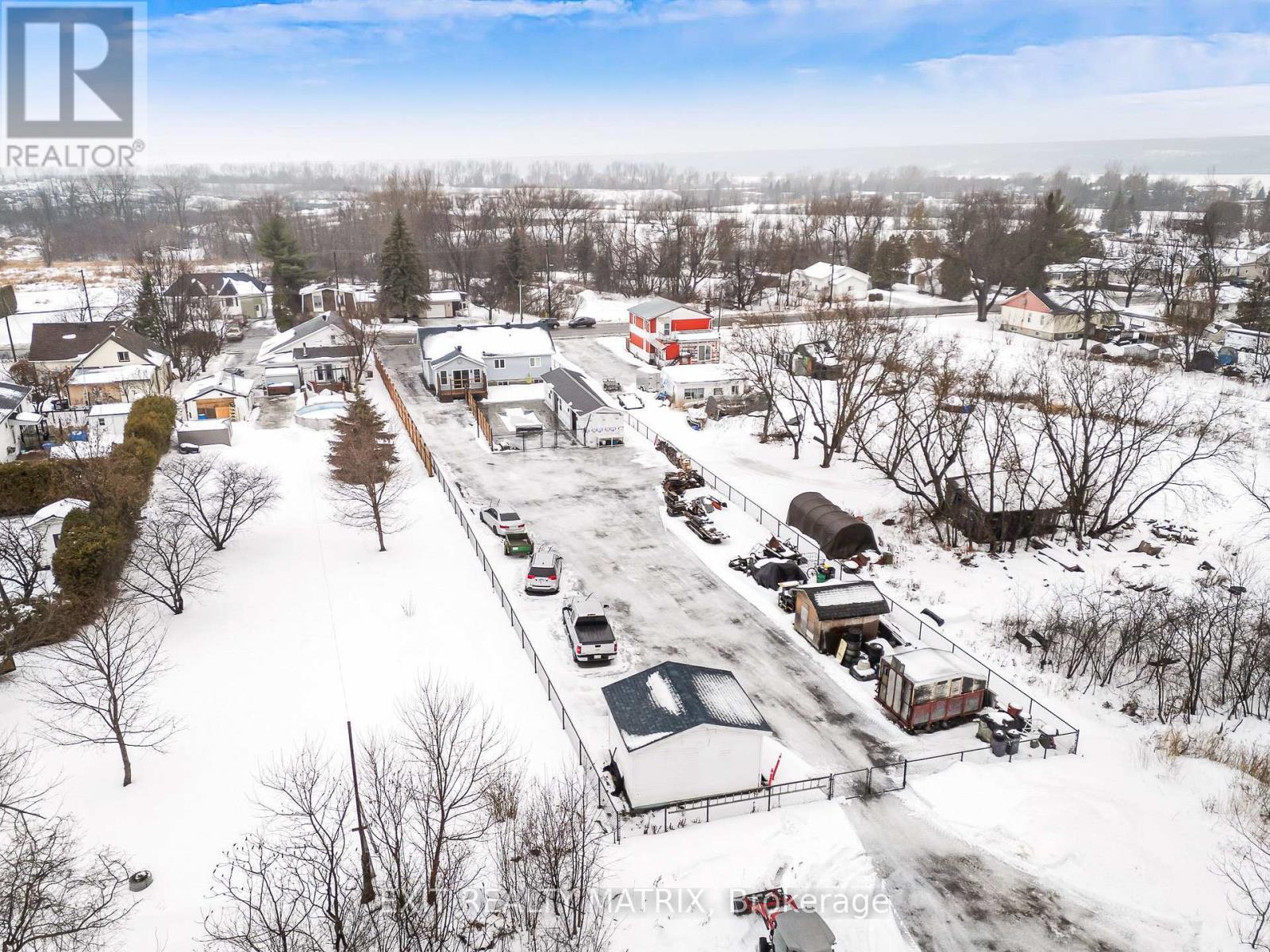 213 Longueuil Street