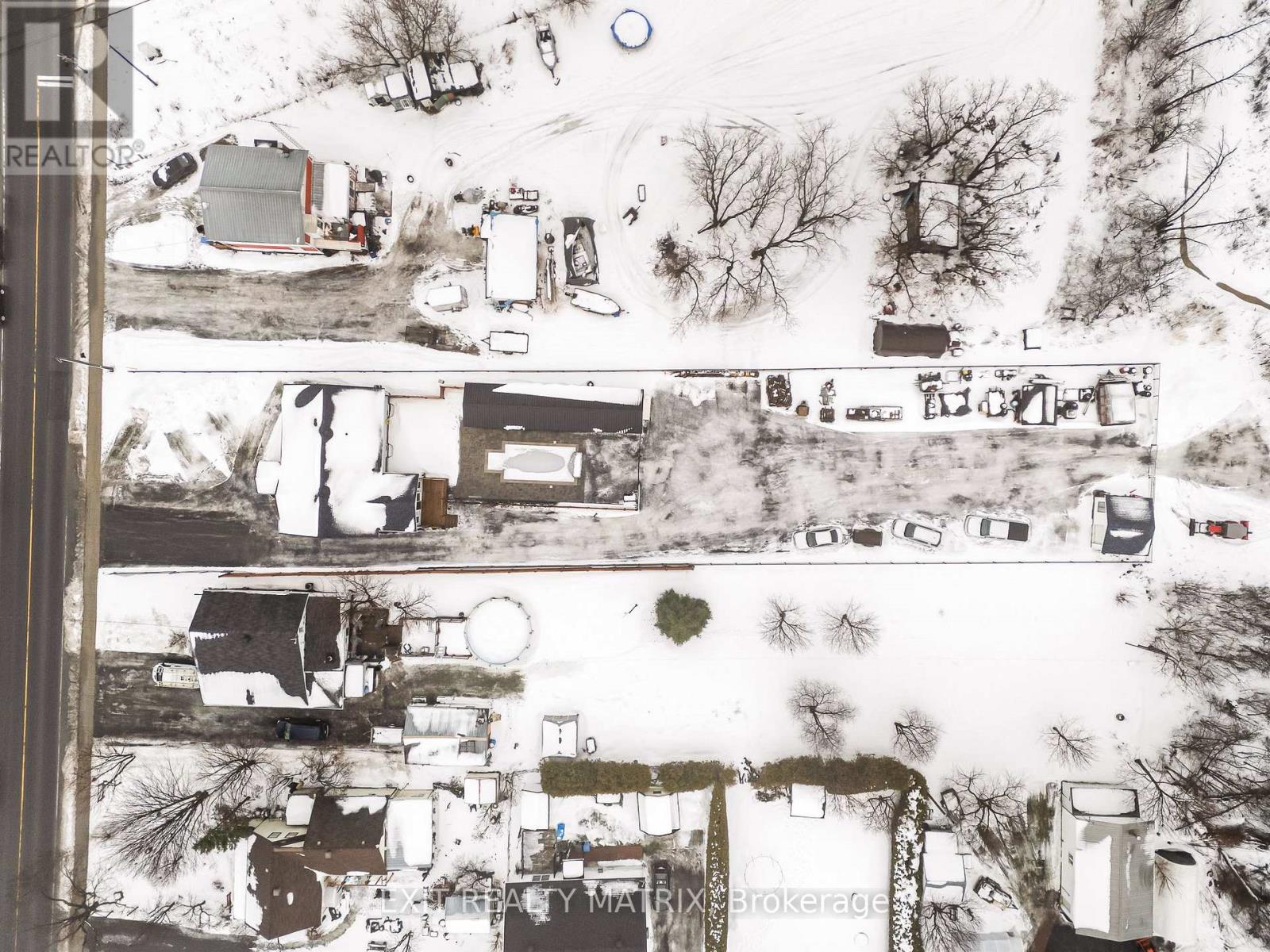 213 Longueuil Street