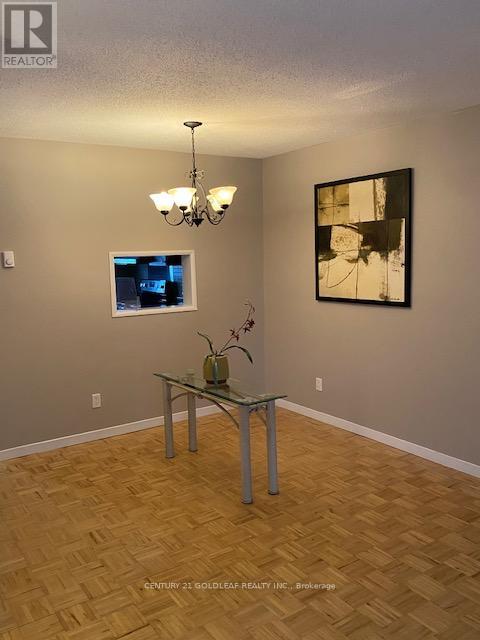 11 - 1342 Cedarcroft Crescent