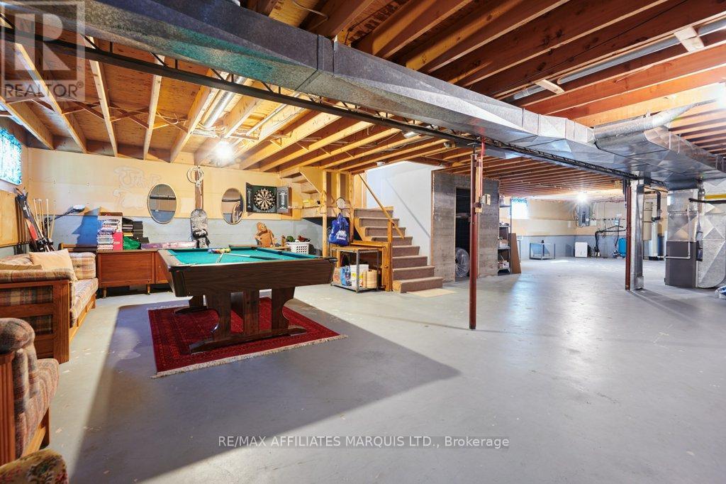 6711 Gilmore Hill Road