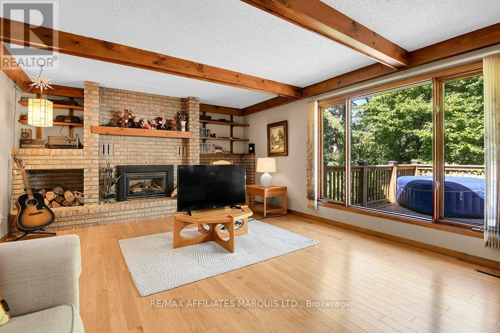 6711 Gilmore Hill Road