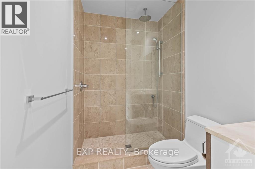 1107 - 111 Champagne Avenue S