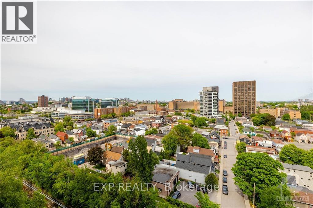 1107 - 111 Champagne Avenue S