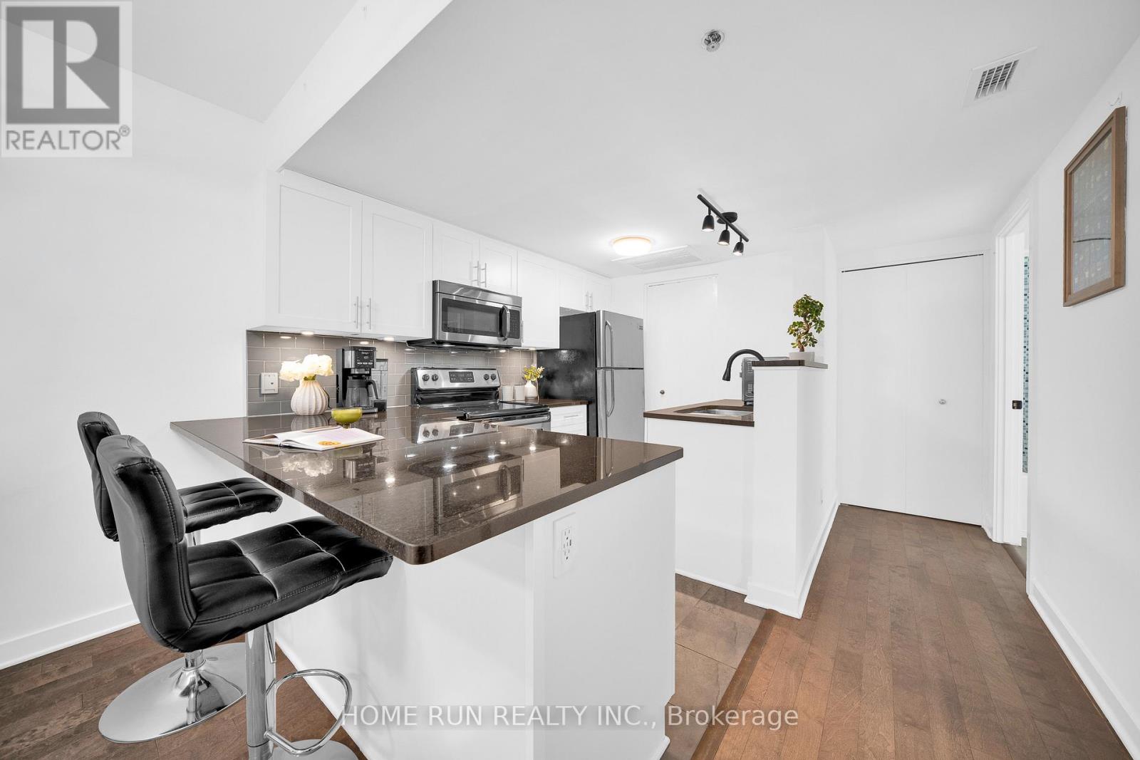 458a King Edward Avenue