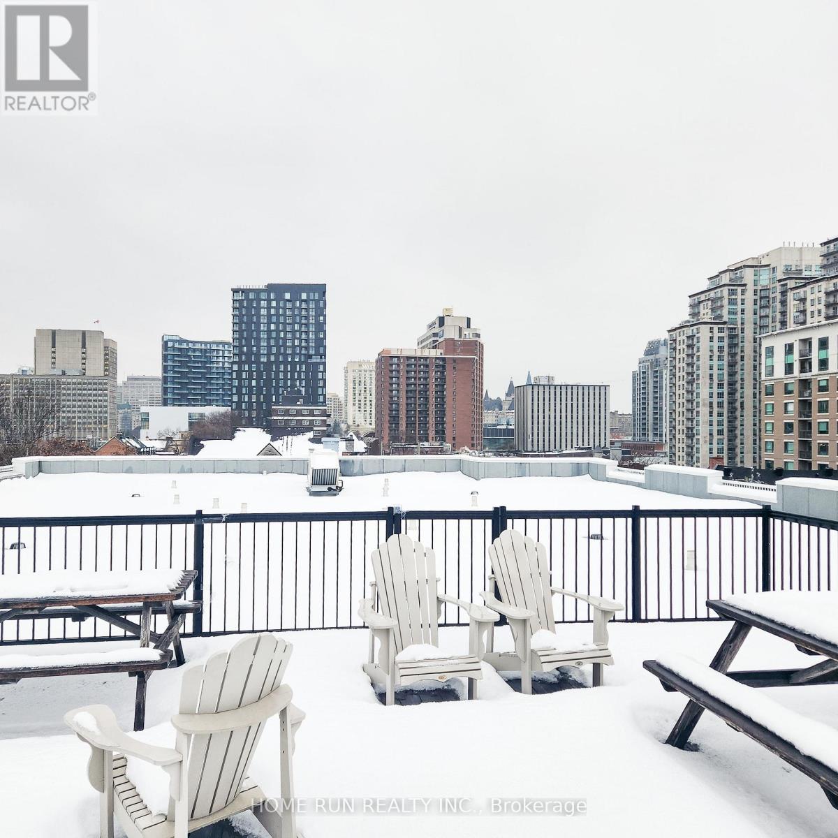 458a King Edward Avenue