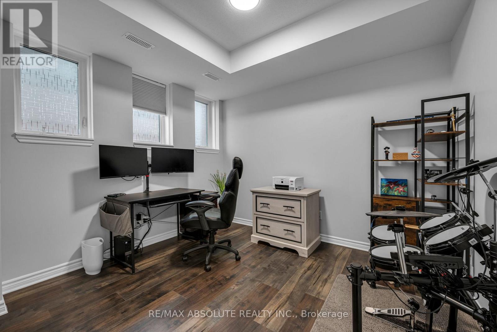 G - 40 Jaguar Private