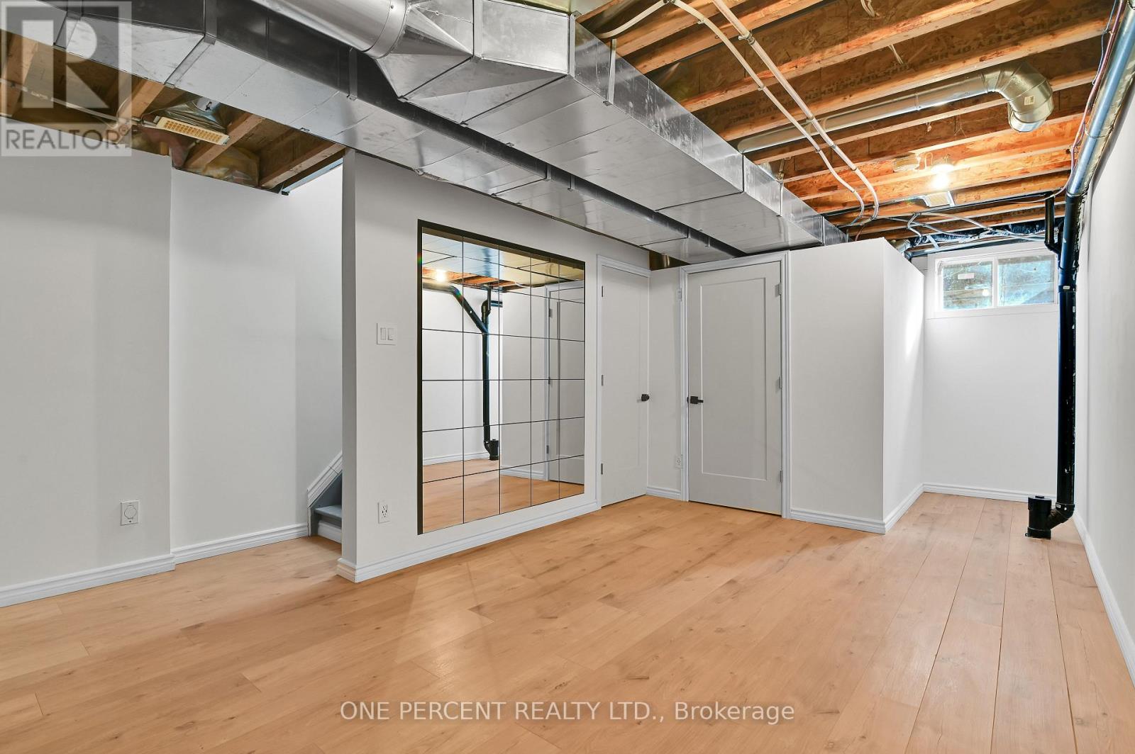 563 Burleigh Private