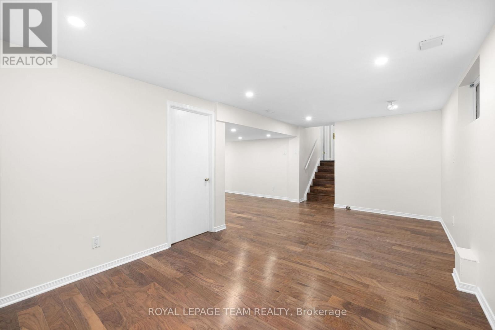 2358 Malone Crescent