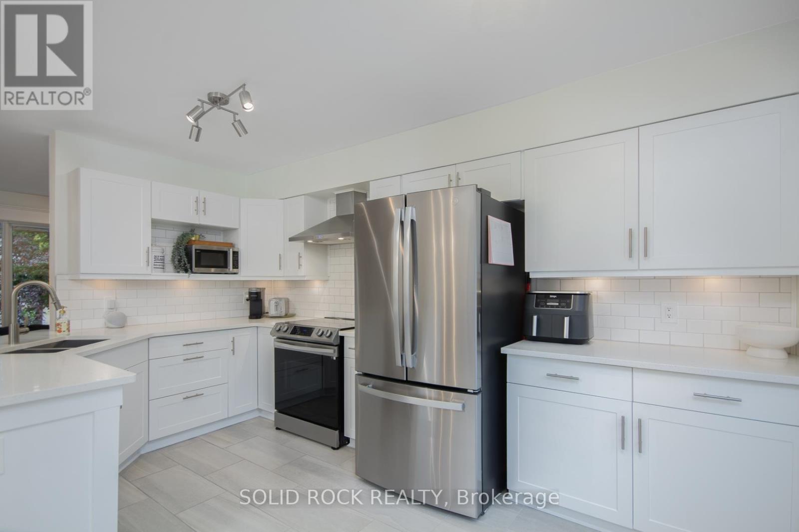 119 Kincardine Drive