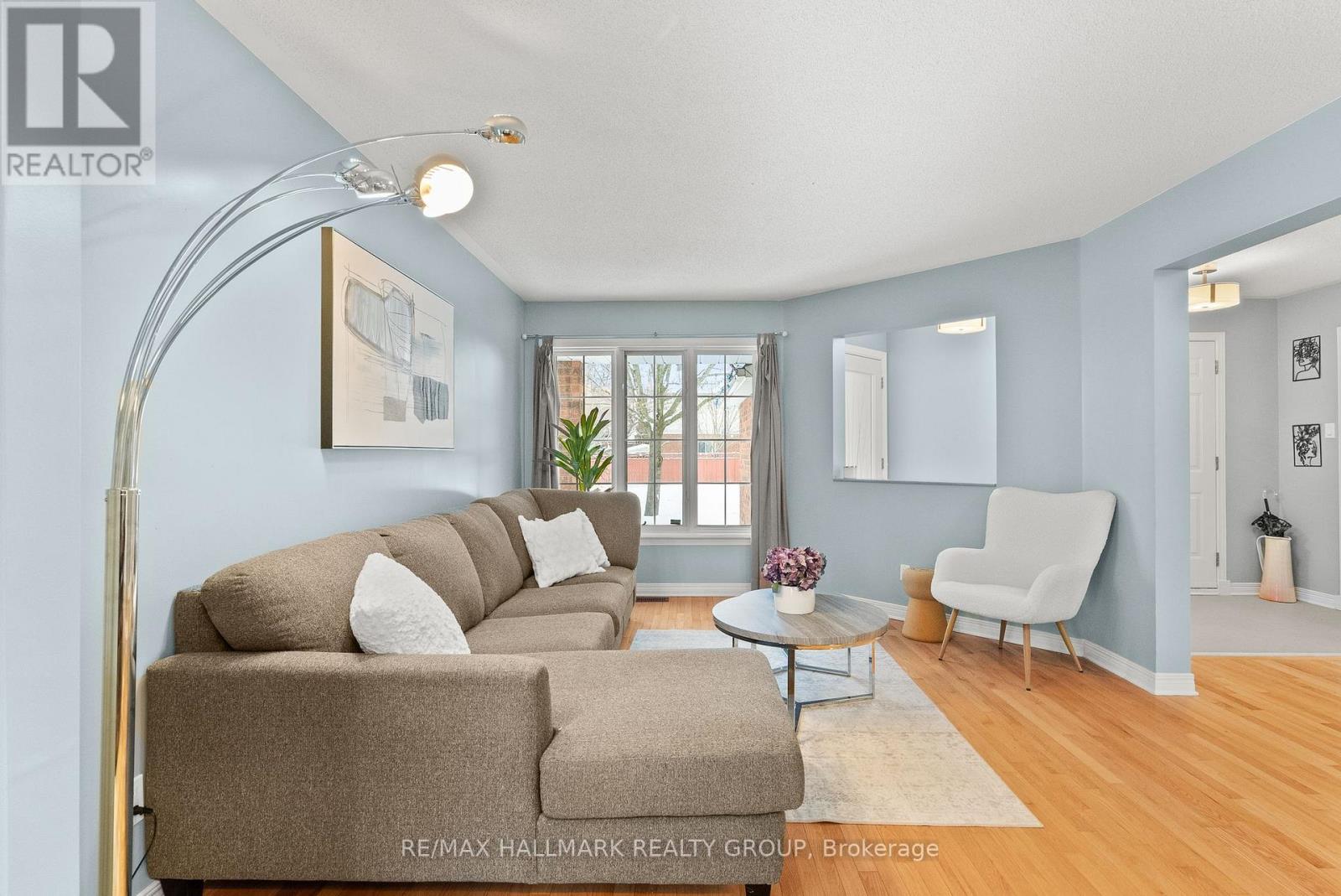 9 New Deighton Crescent