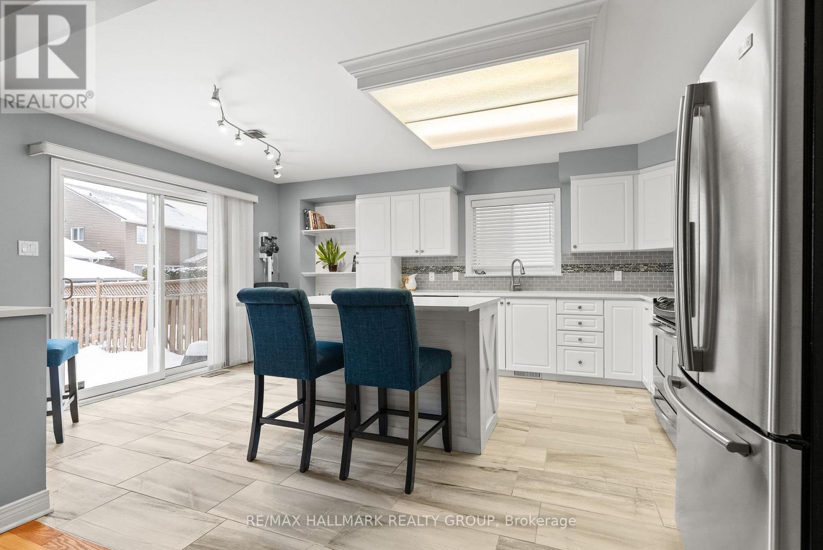 9 New Deighton Crescent