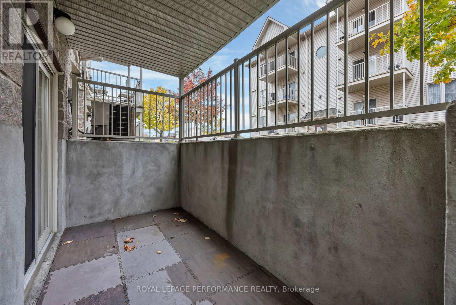 2 - 80 Briargate Private