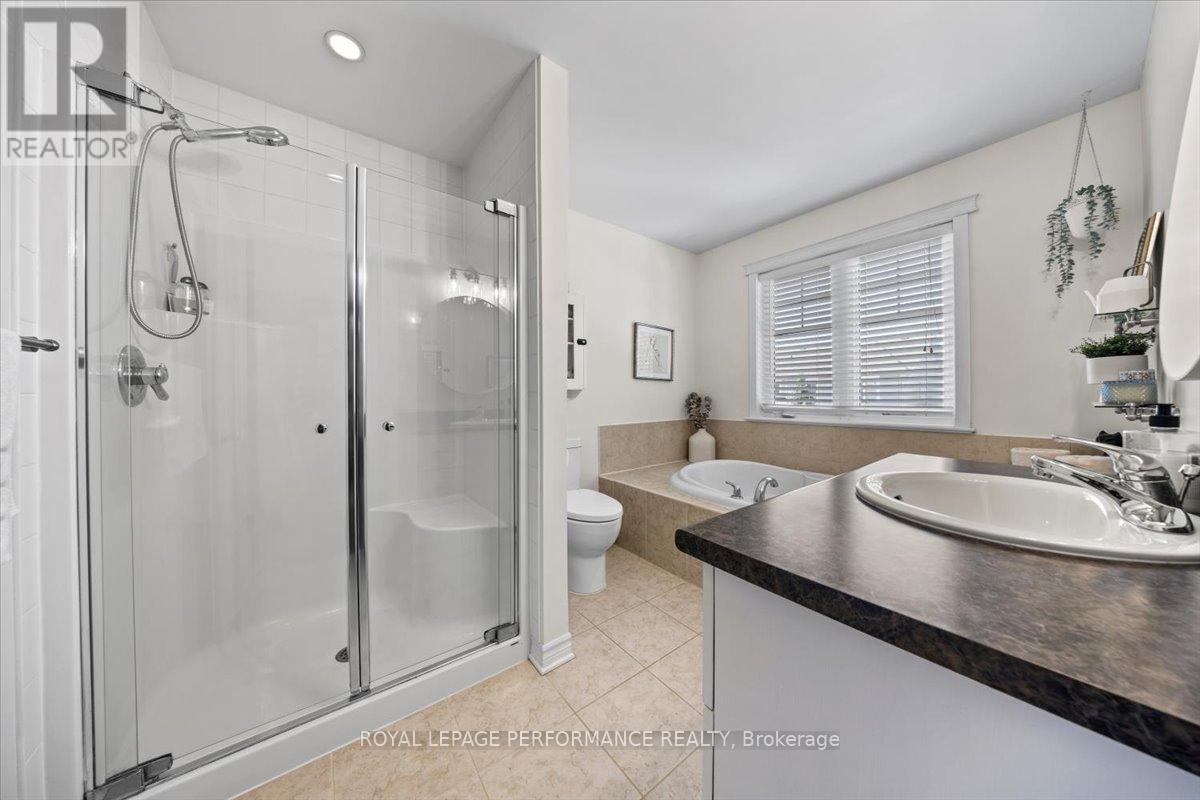 416 Rochefort Circle