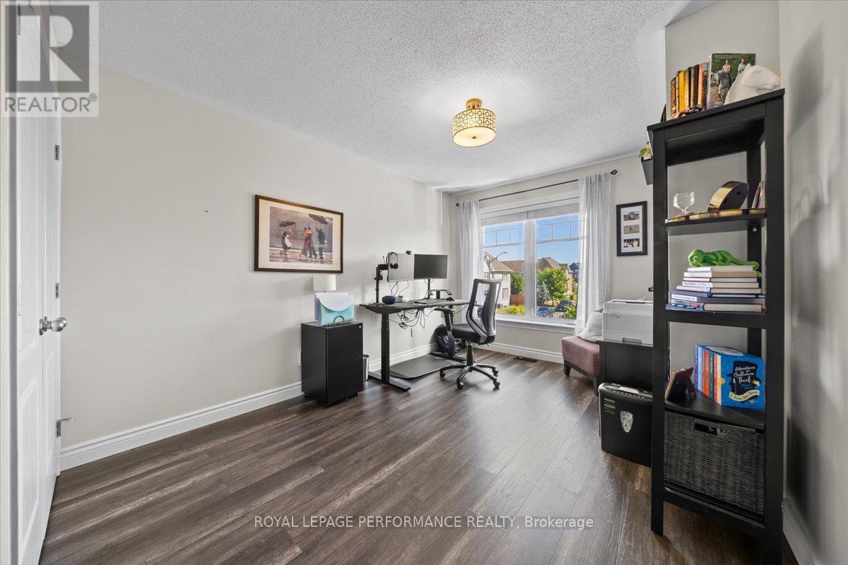 416 Rochefort Circle