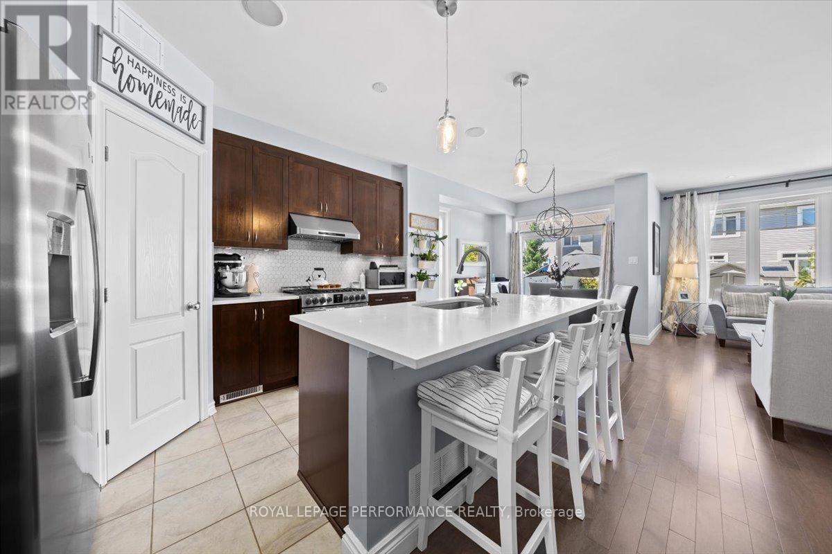 416 Rochefort Circle