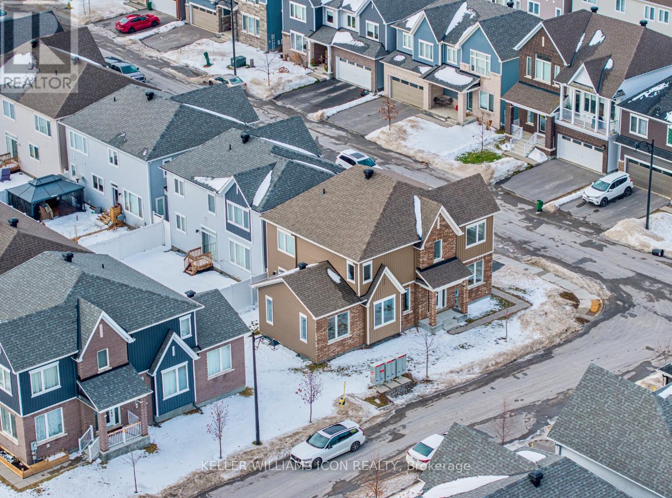 550 Sturnidae Street