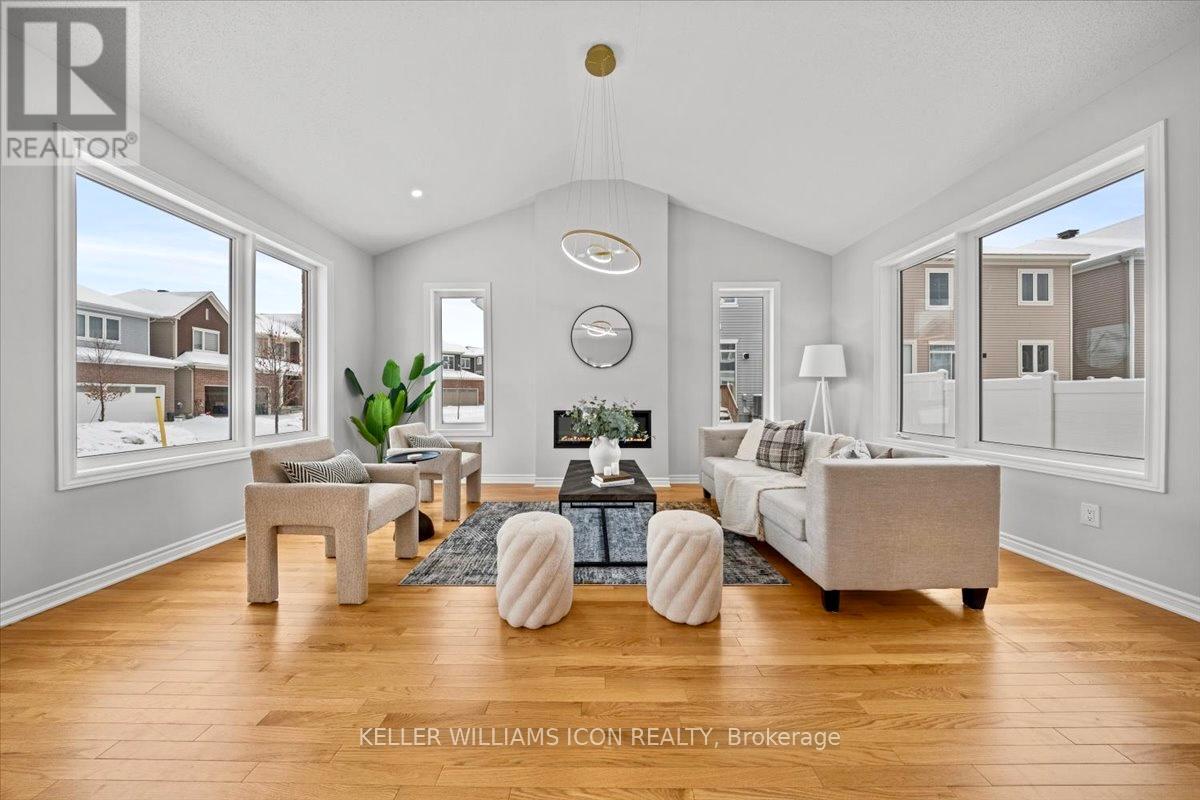 550 Sturnidae Street