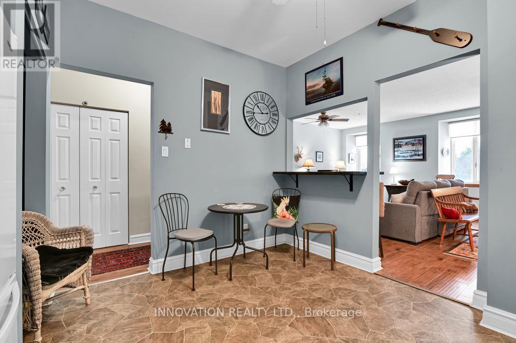 319 - 1 Rosamond Street E