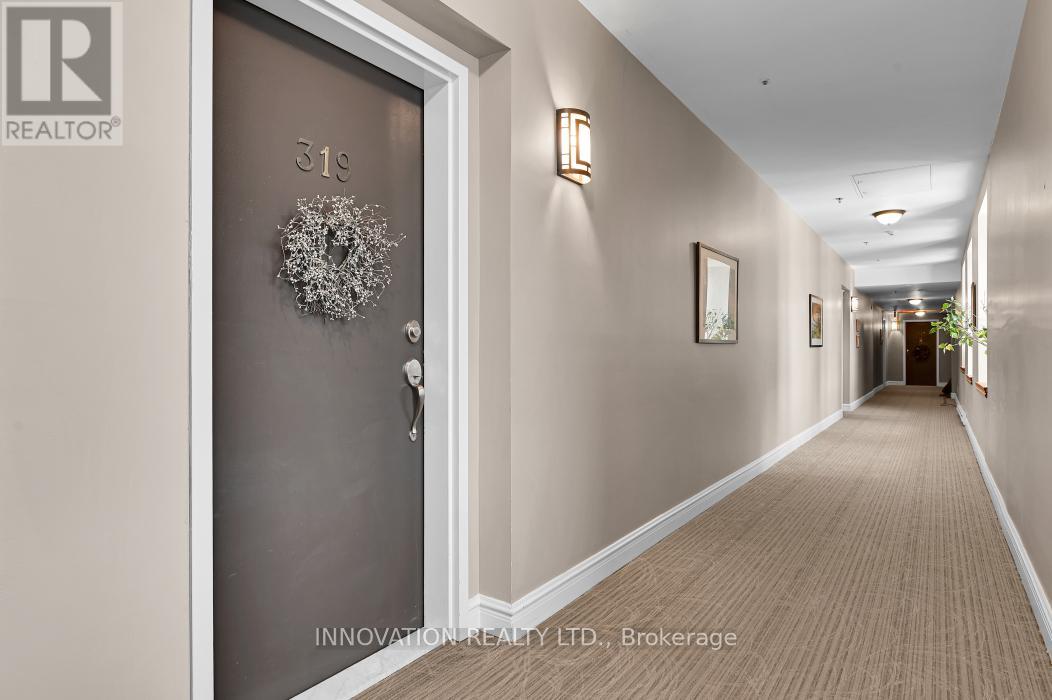 319 - 1 Rosamond Street E