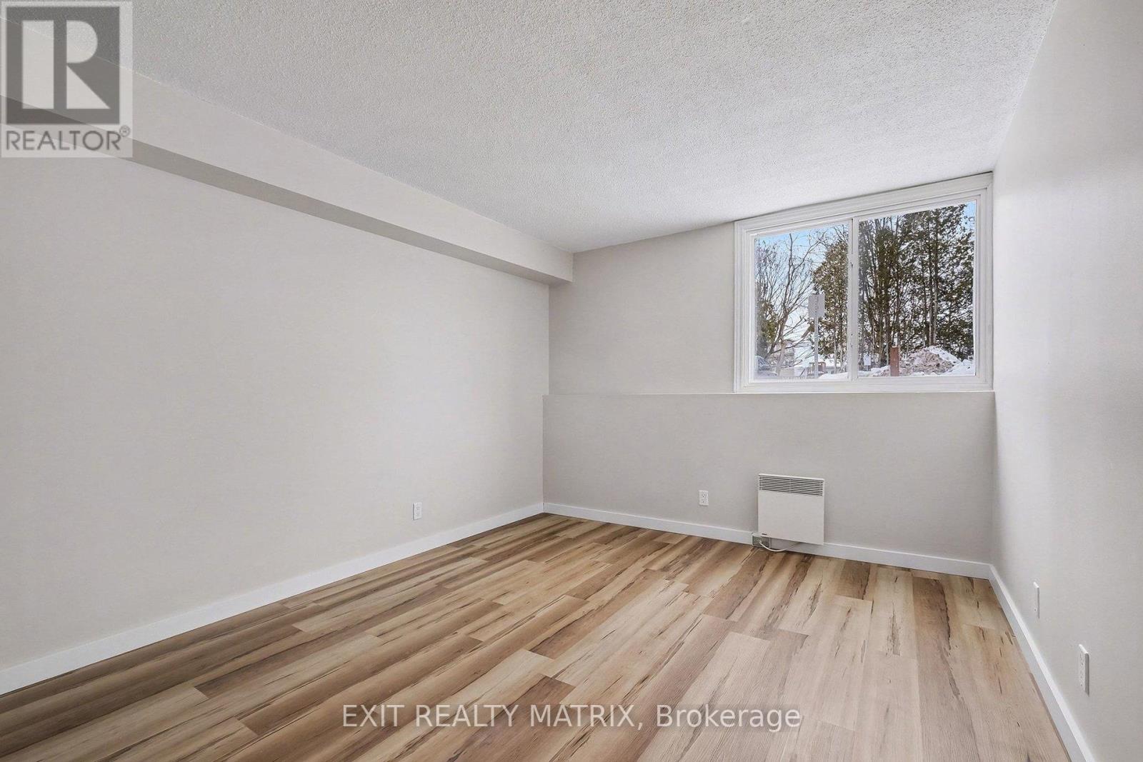 18 - 770 St Jean Street E