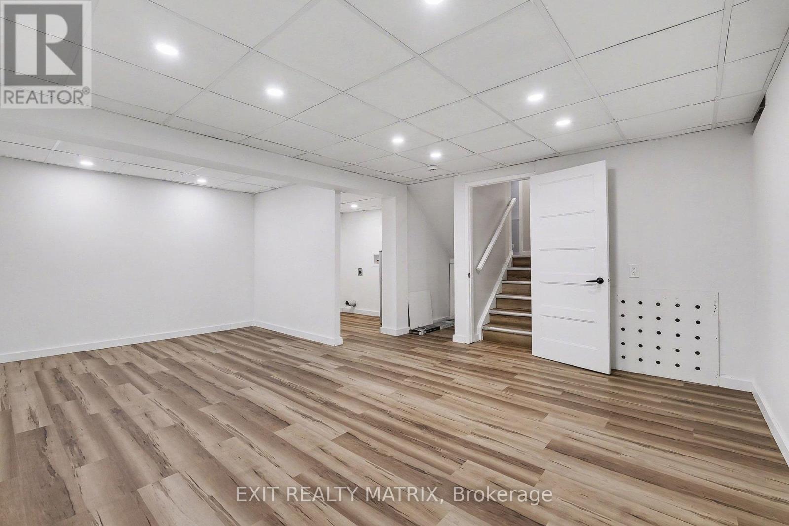 18 - 770 St Jean Street E