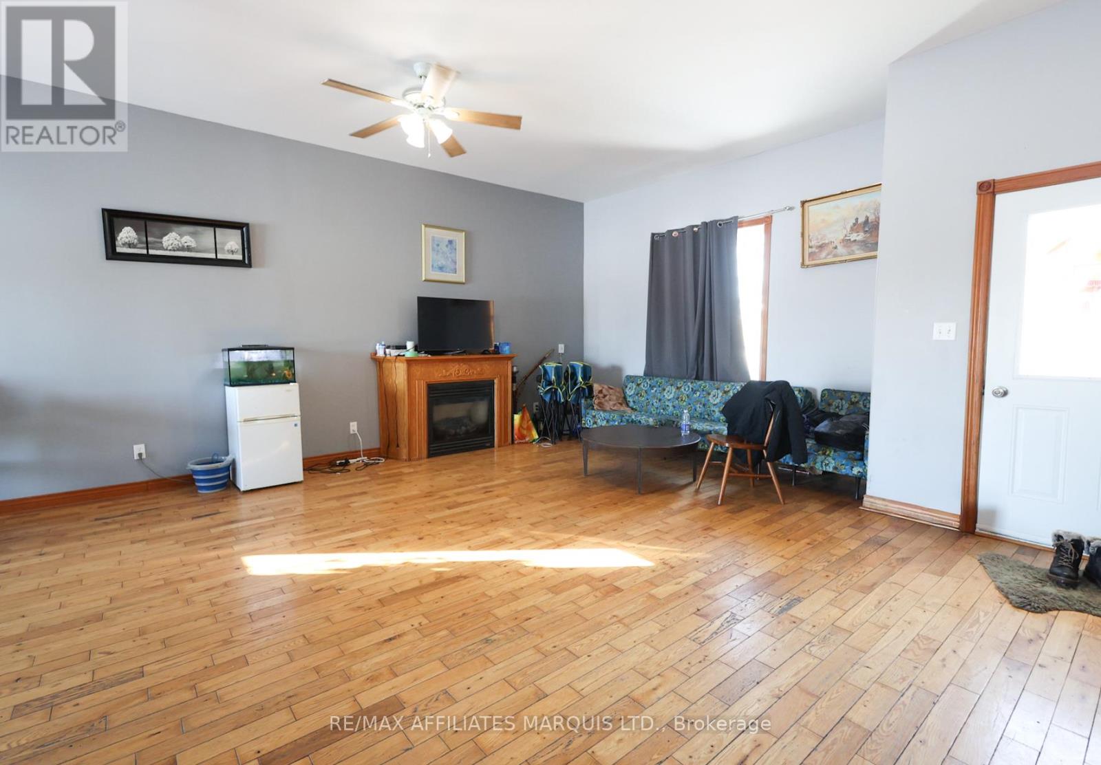 19249 County Road 2 Road