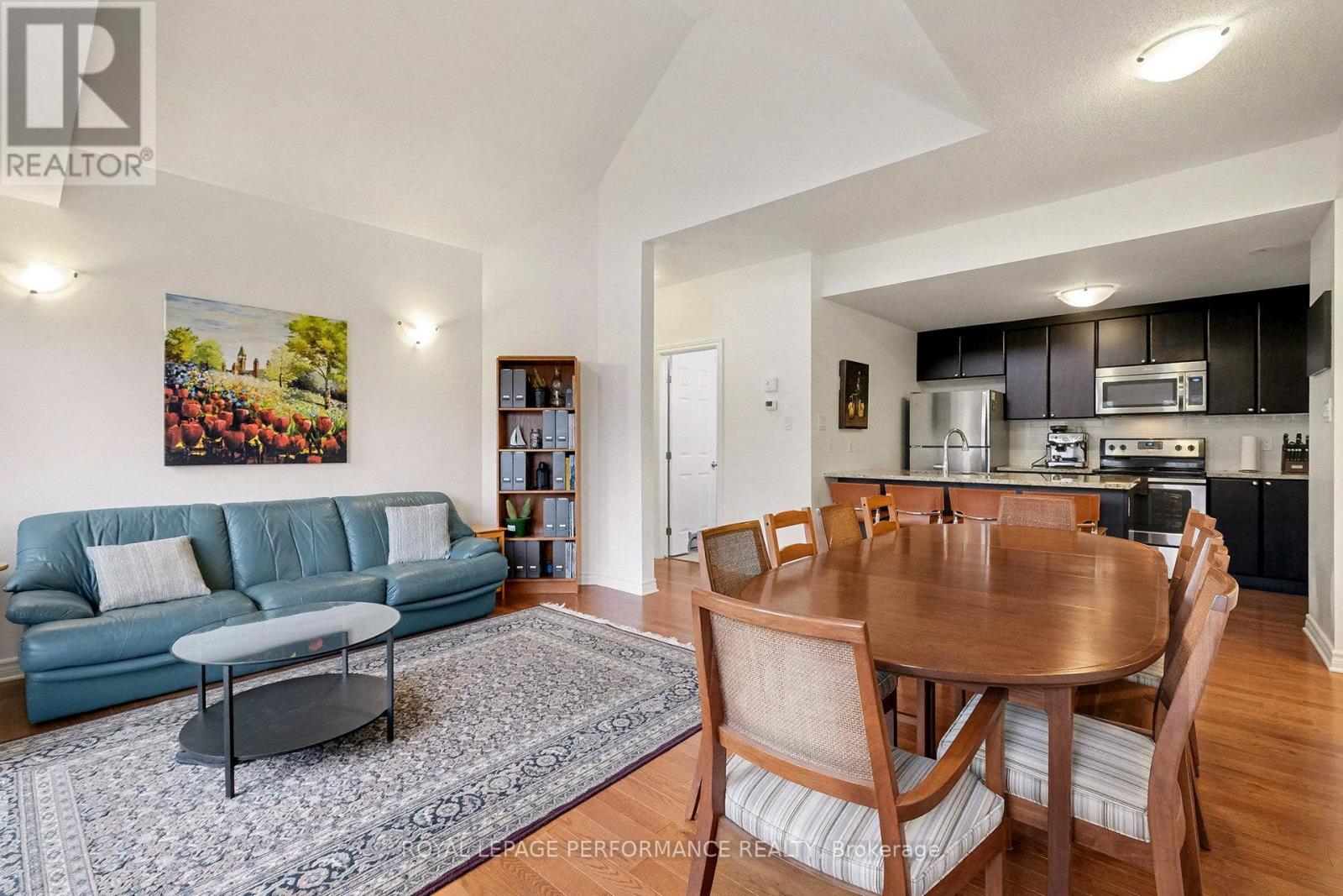 J - 362 Wood Acres Grove