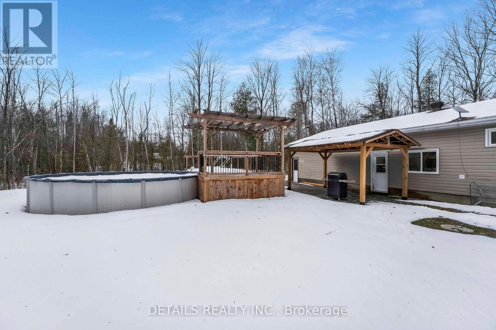 387 Campbell Side Road