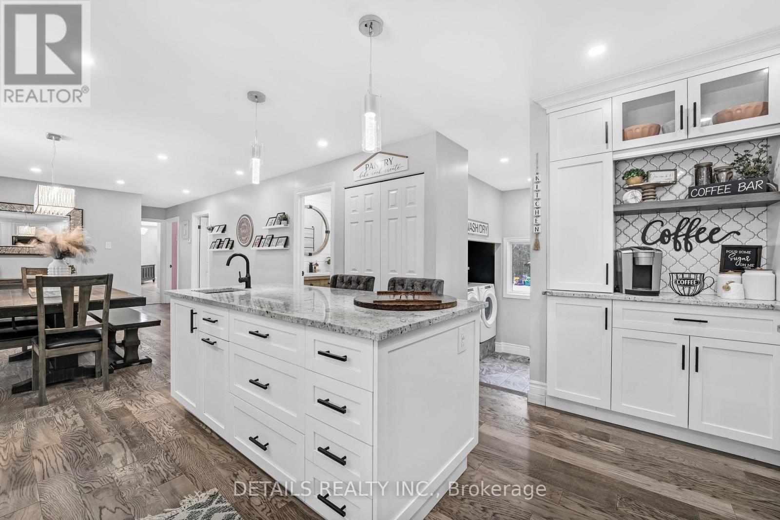 387 Campbell Side Road