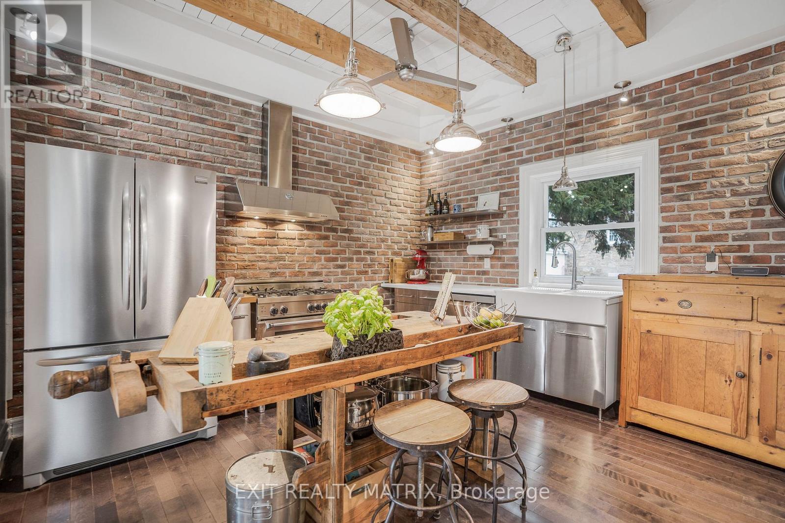 729 County Rd 18 Road