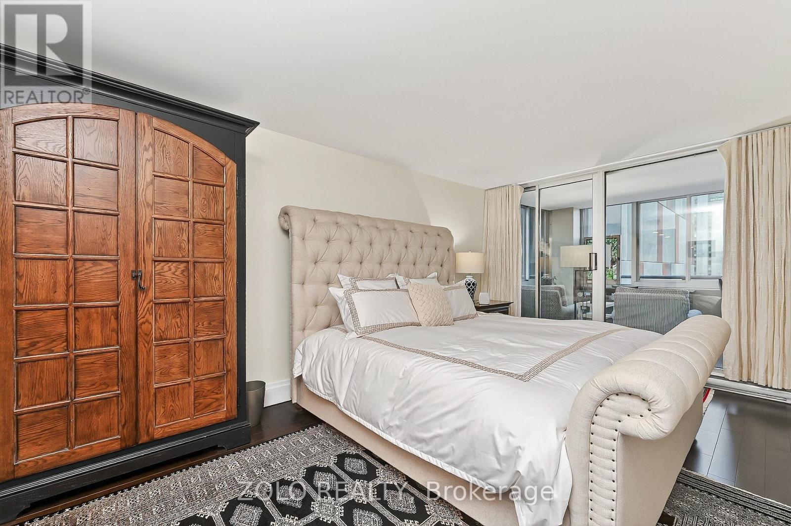 1101 - 160 George Street