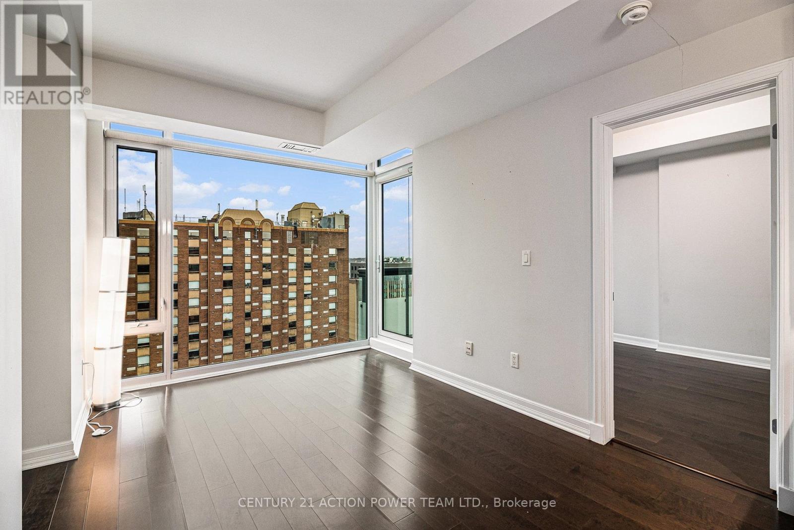 1506 - 238 Besserer Street