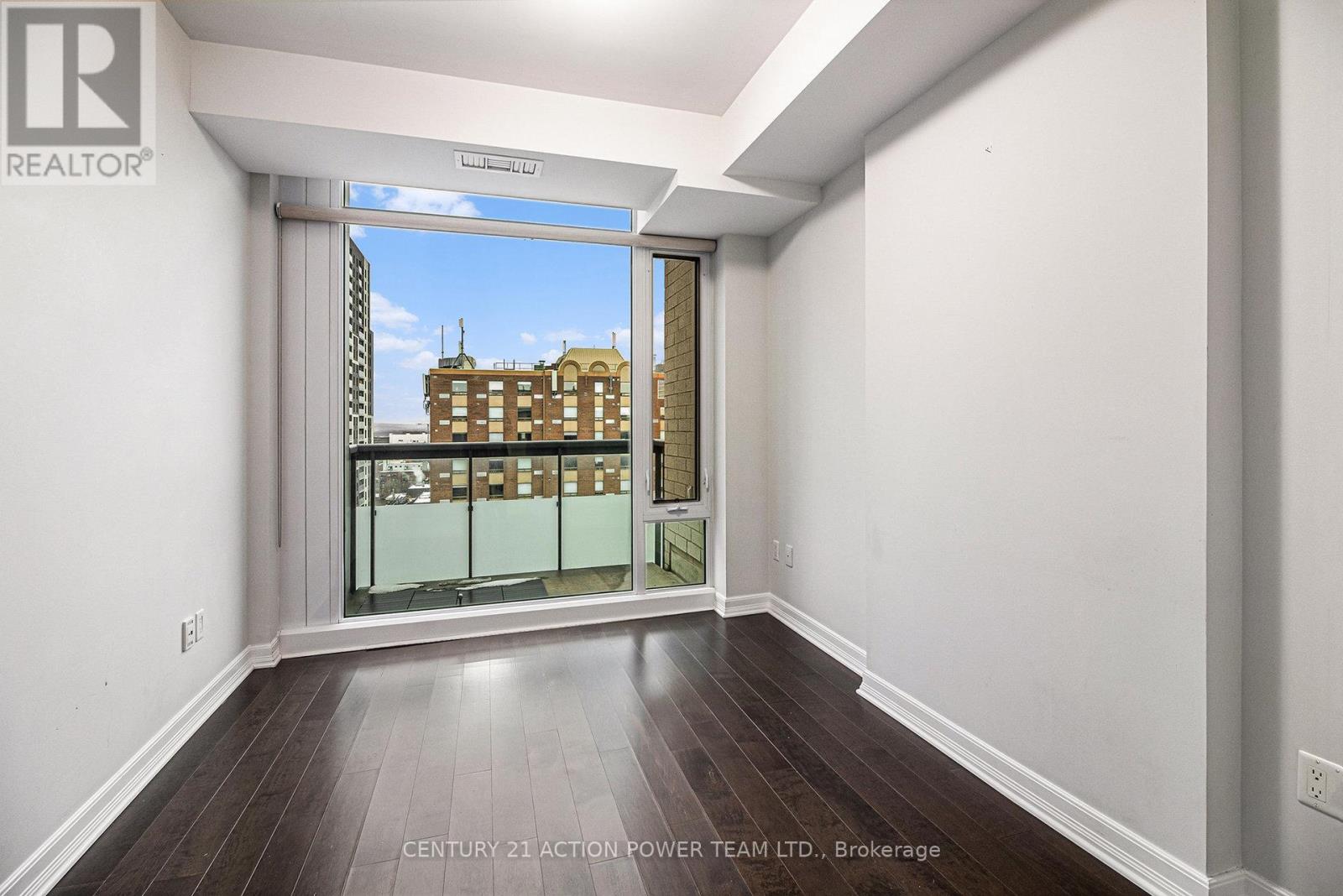 1506 - 238 Besserer Street